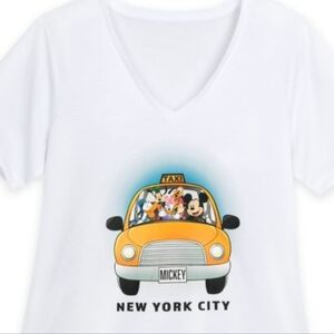 Women's V-neck Disney's Mickey Mouse Graphic T-shirt xsm NEW